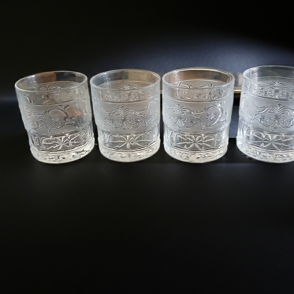 Studio  Crystal By Studio Silversmith